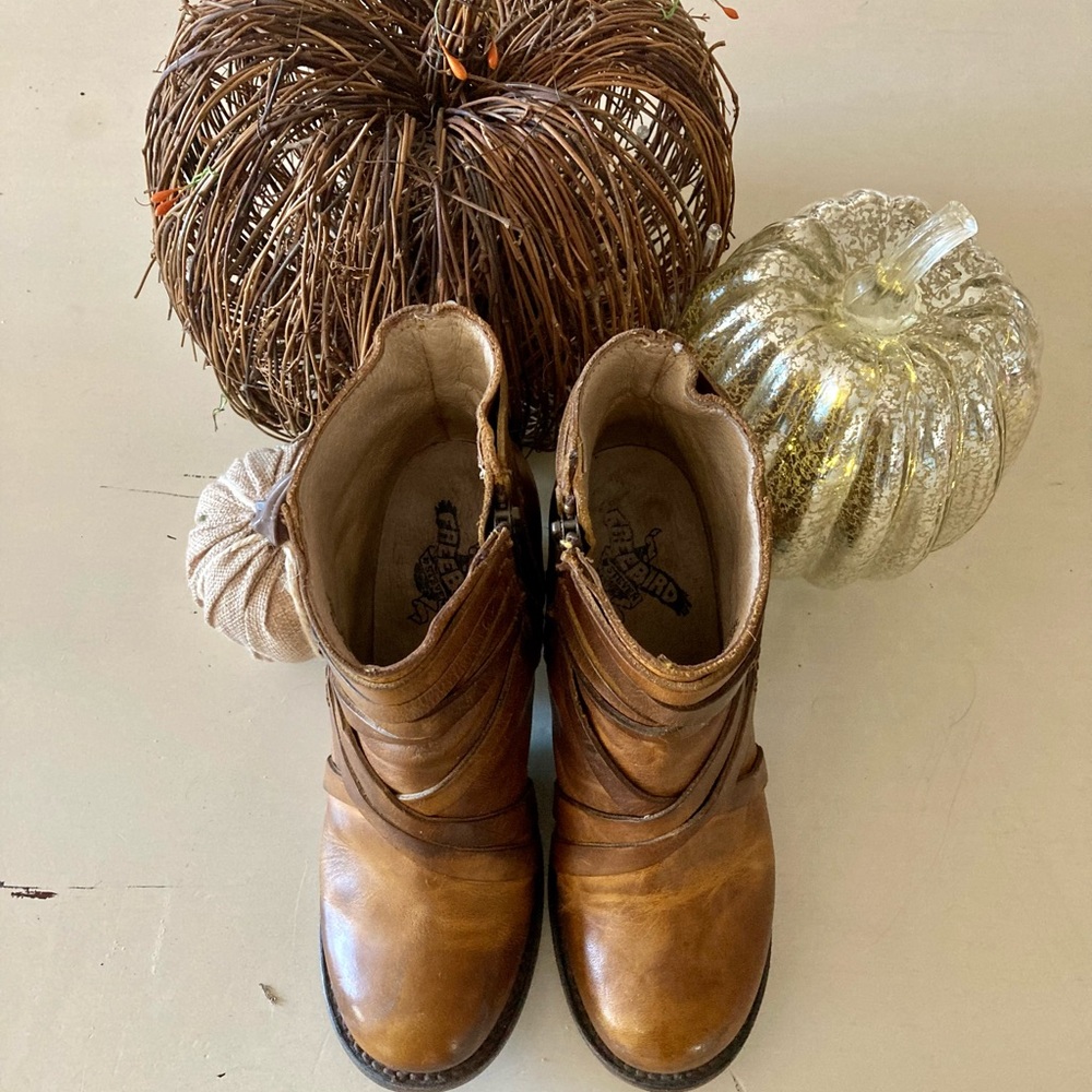 Freebird By Steven Gem Bootie - image 5